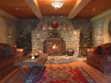 Charming Pool Home for Rent on Ojai Valley  Sleeps 10 Guests